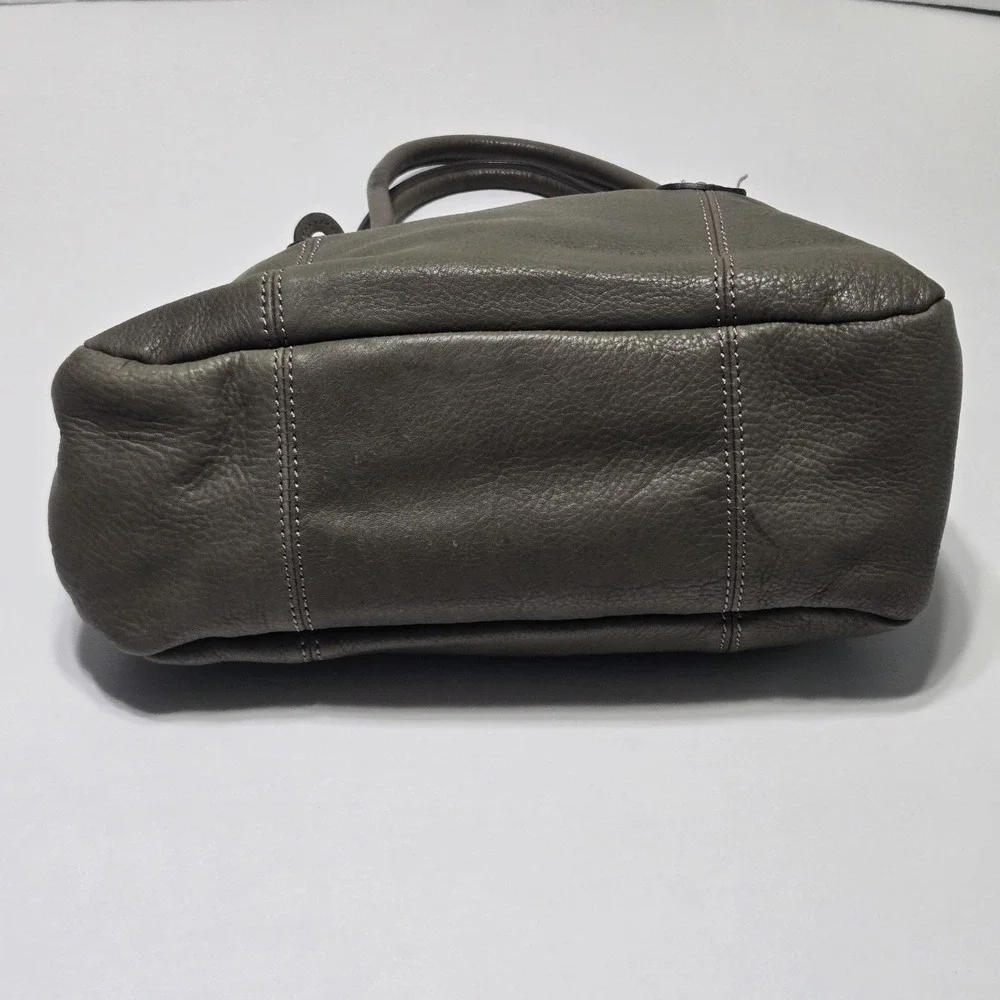 Vtg Fossil Green Leather Shoulder Bag Satchel 3- Compartment Key Charm